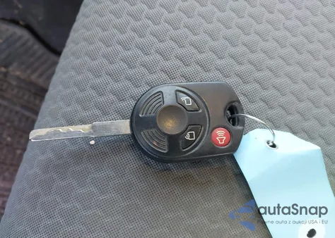 2017 Ford Escape Se z USA, uszkodzony, nr VIN 1FMCU9G92HUE07005